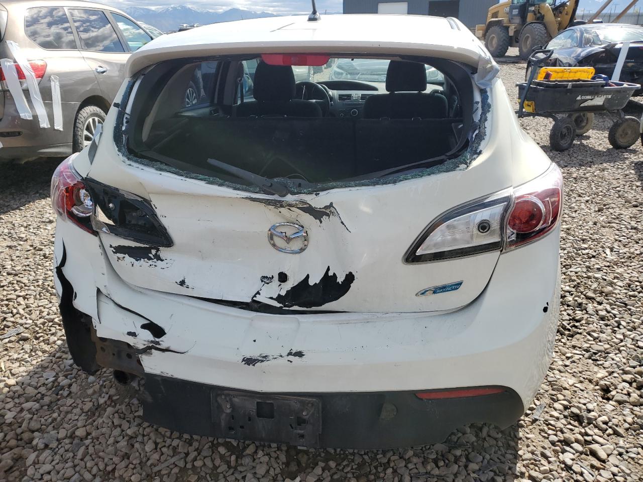 JM1BL1LP1D1768570 2013 Mazda 3 I