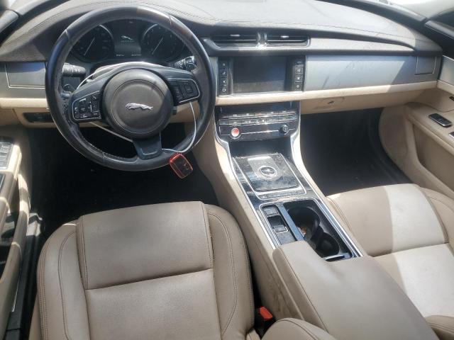 2017 JAGUAR XF SAJBR4BV8HCY28954