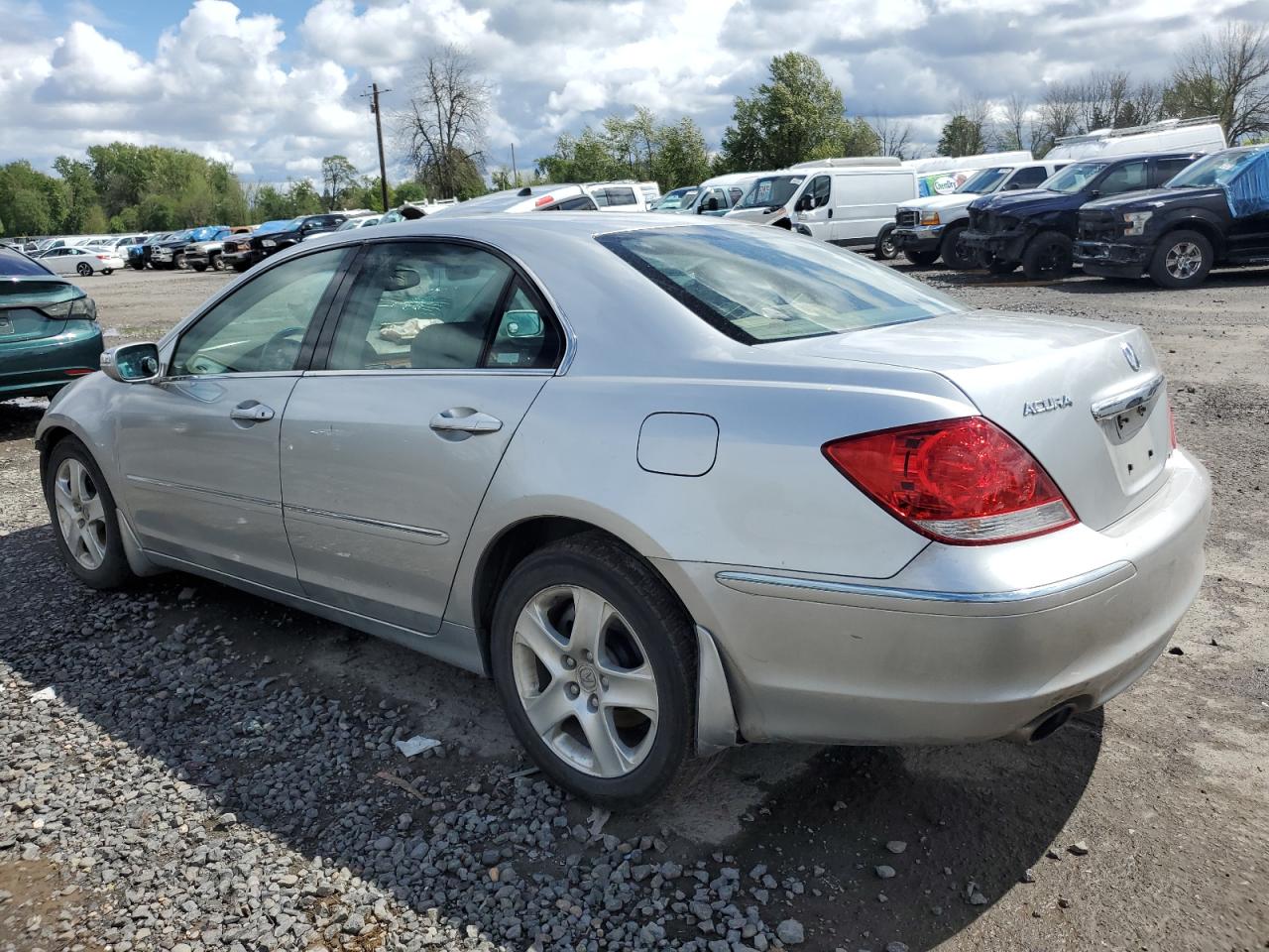 JH4KB16638C002807 2008 Acura Rl