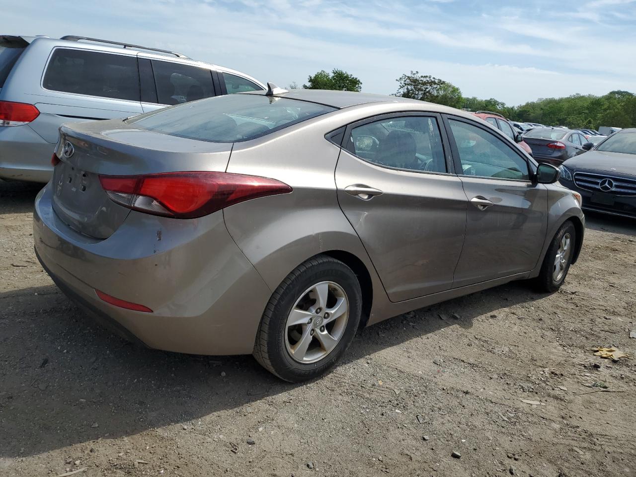 5NPDH4AE8EH487681 2014 Hyundai Elantra Se