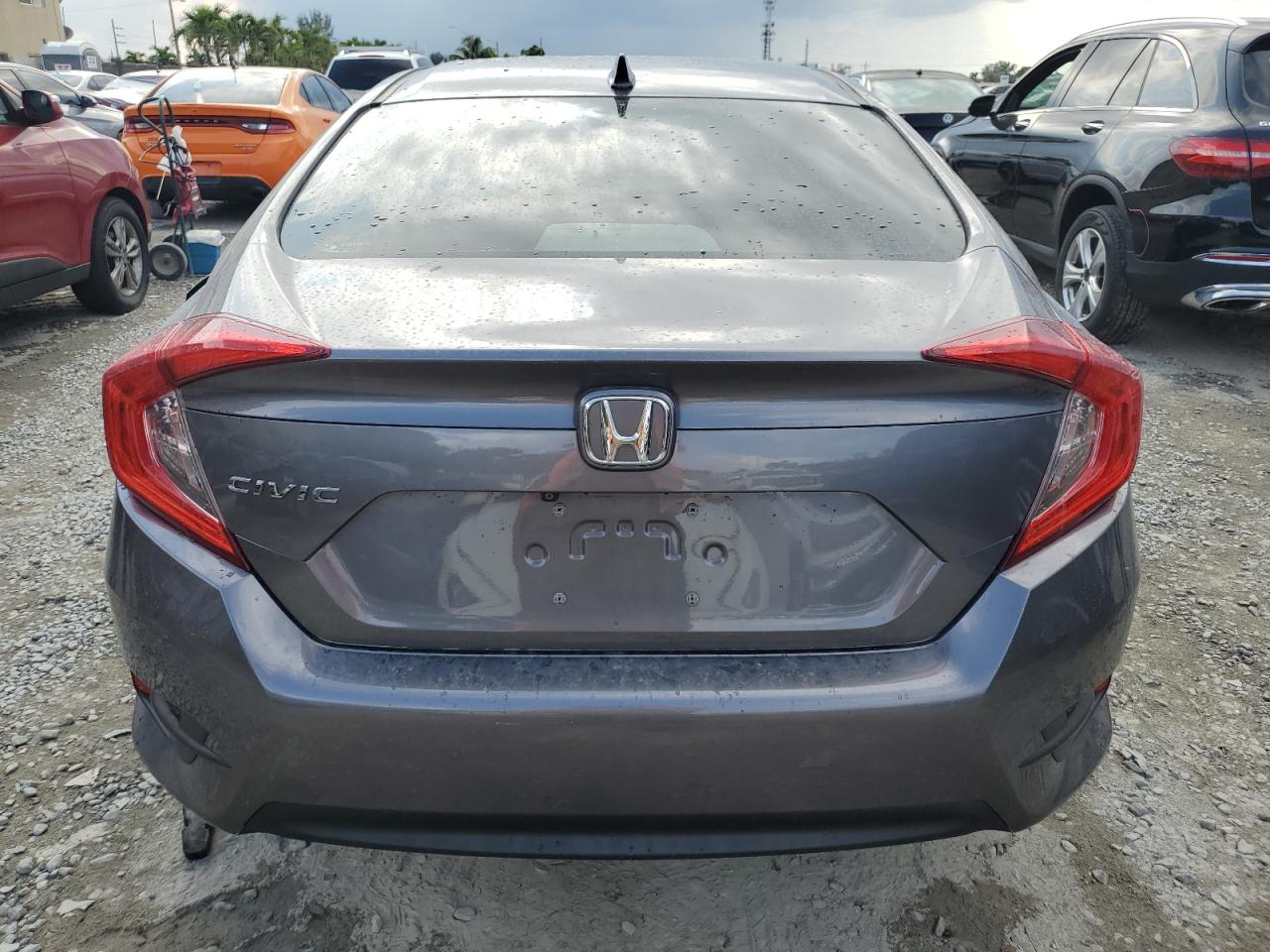 19XFC2F77JE019445 2018 Honda Civic Ex