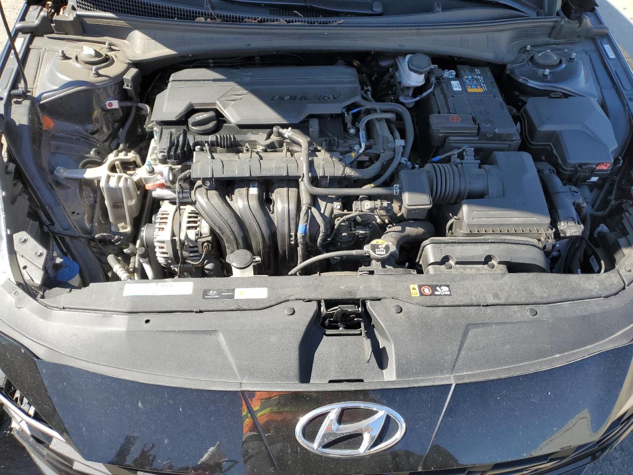 KMHLL4AG0NU368195 2022 Hyundai Elantra Se