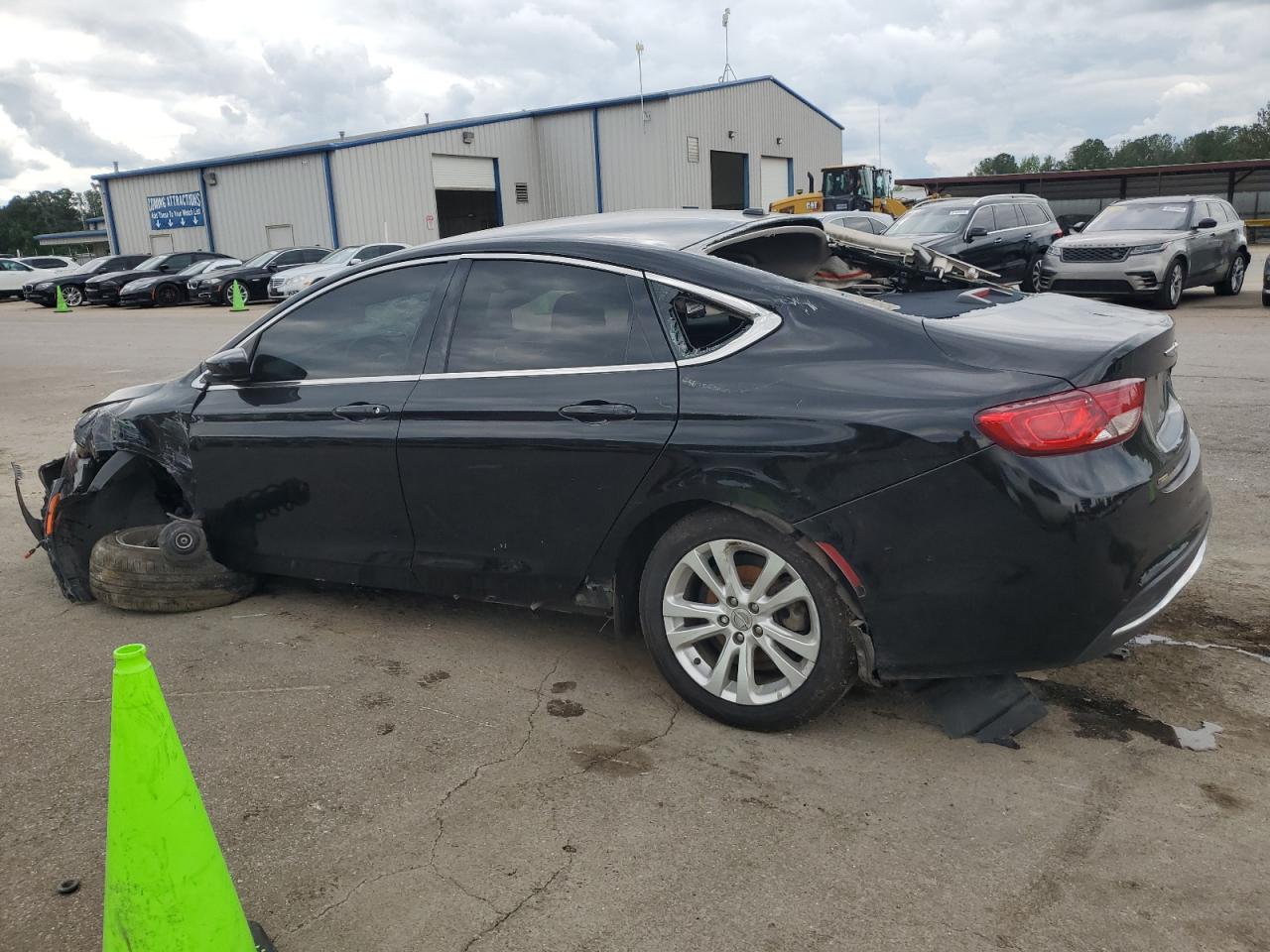 1C3CCCAB0FN745255 2015 Chrysler 200 Limited