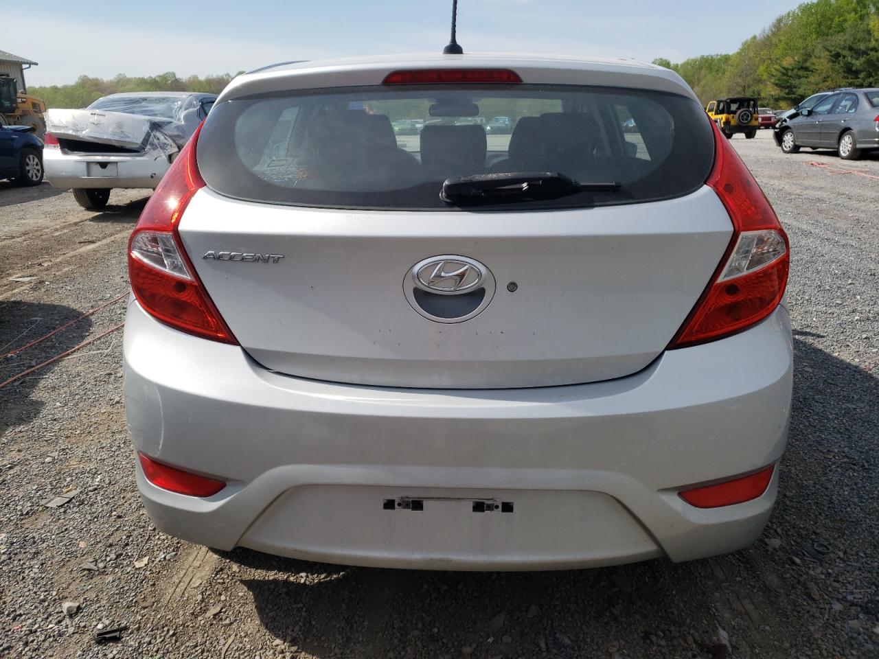 KMHCT5AE8DU128511 2013 Hyundai Accent Gls