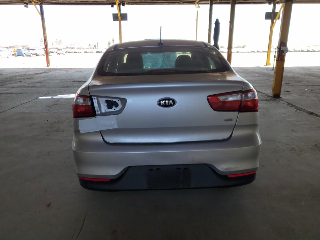 KNADM4A32G6677352 2016 Kia Rio Lx