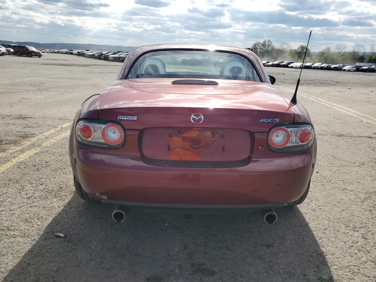 JM1NC26F980156795 2008 Mazda Mx-5 Miata