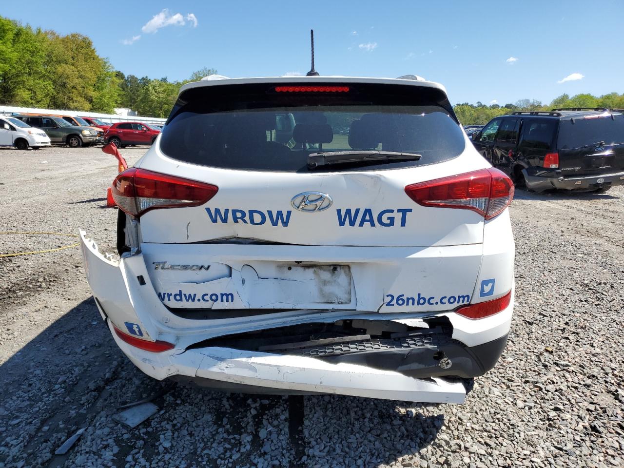 KM8J33A41HU267694 2017 Hyundai Tucson Limited