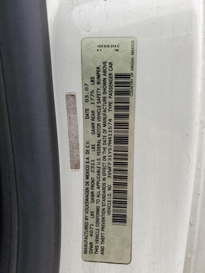 3VWFF31Y57M411574 2007 Volkswagen New Beetle Triple White