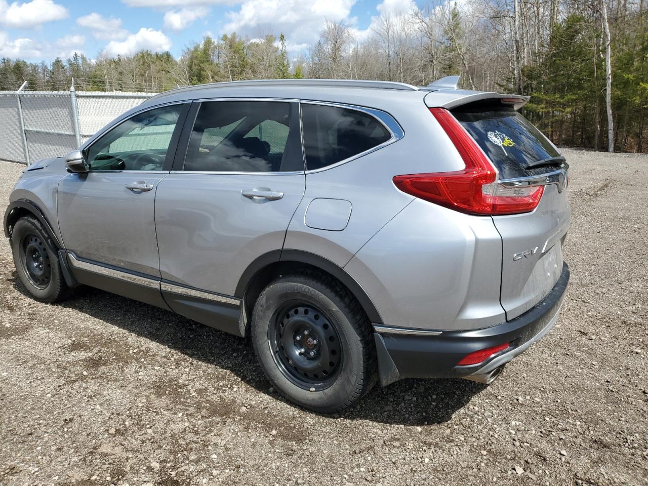 2HKRW2H96JH138991 2018 Honda Cr-V Touring