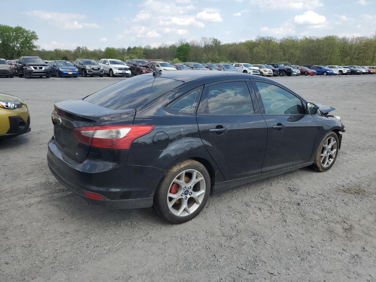 2014 Ford Focus Se vin: 1FADP3F2XEL205697