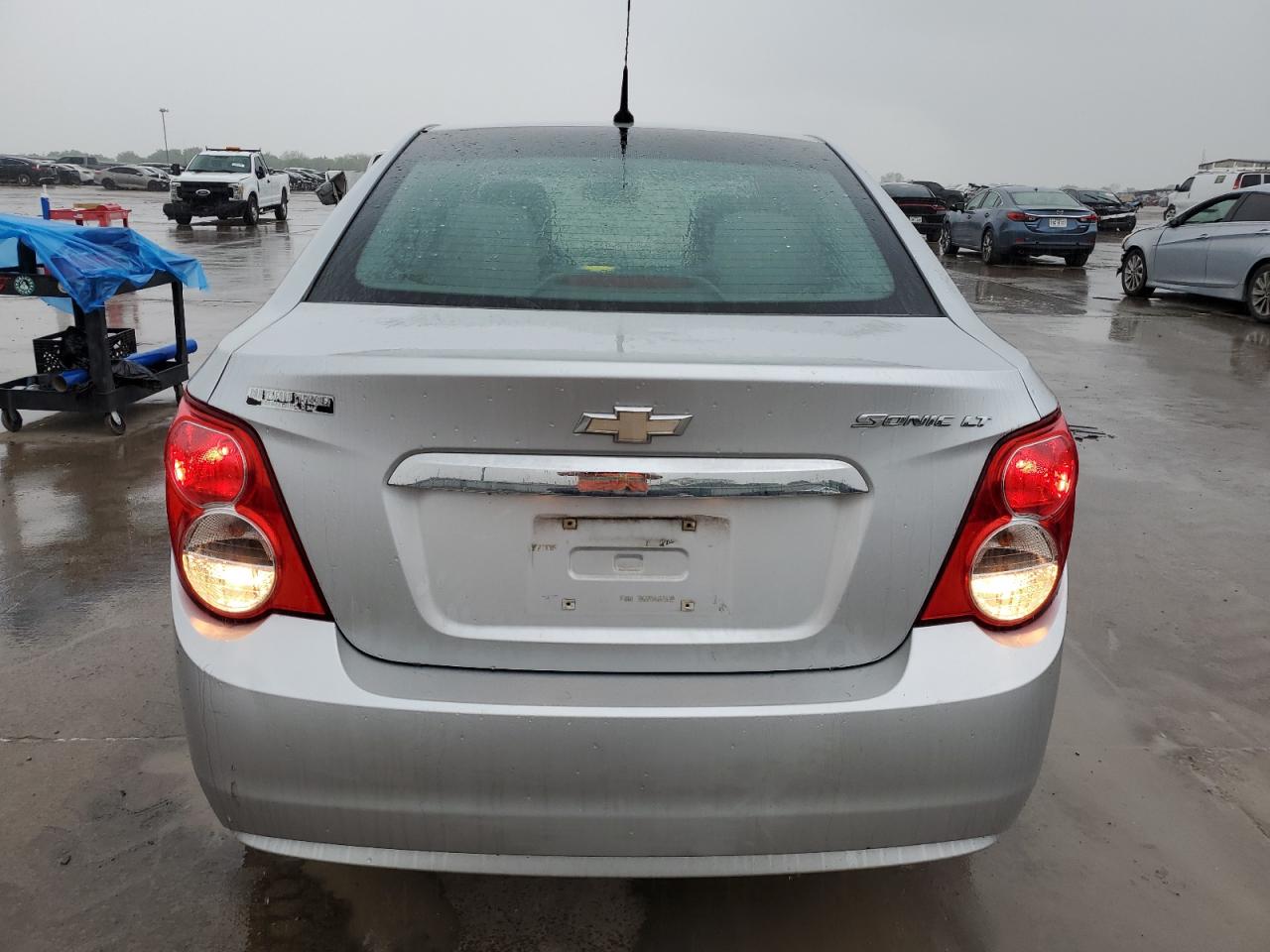 1G1JC5SH8E4138633 2014 Chevrolet Sonic Lt