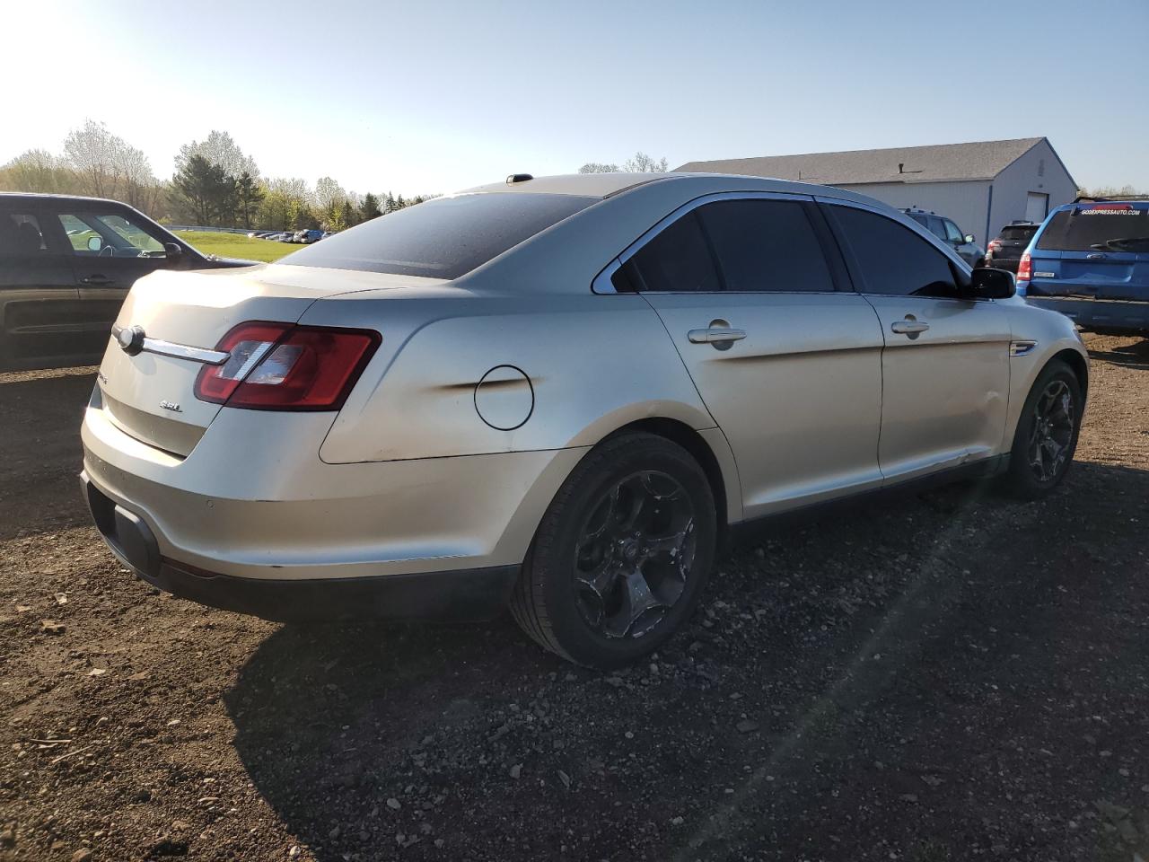 1FAHP2EW1BG128366 2011 Ford Taurus Sel