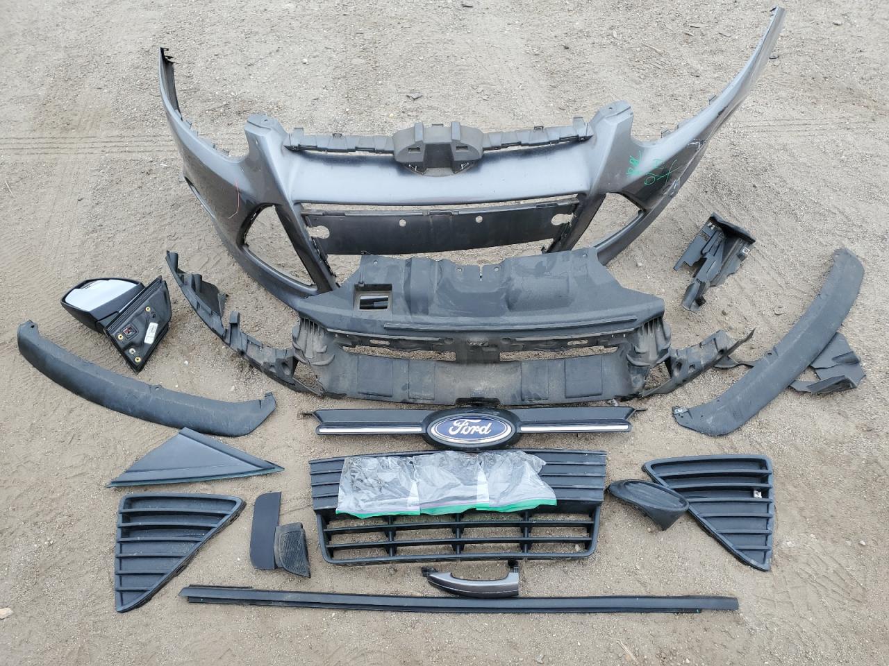 1FADP3K24EL335979 2014 Ford Focus Se