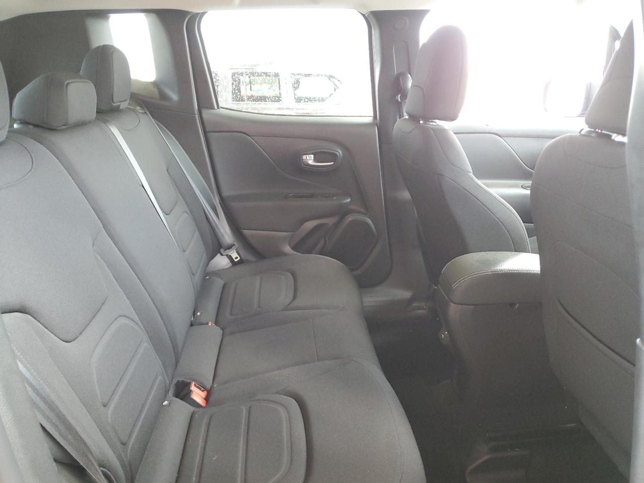 ZACNJDB19NPN66981 2022 Jeep Renegade Latitude