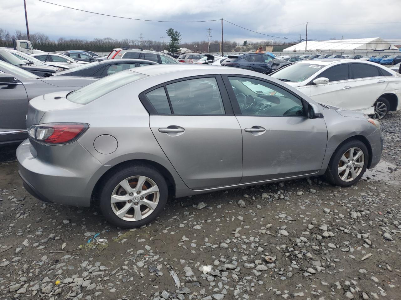 JM1BL1VG0B1371765 2011 Mazda 3 I