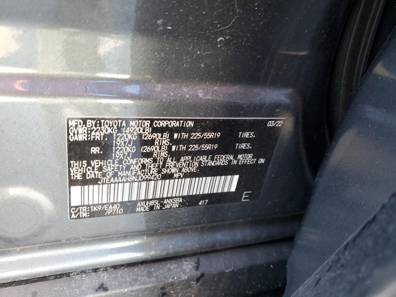 JTEAAAAH8NJ099420 2022 Toyota Venza Le