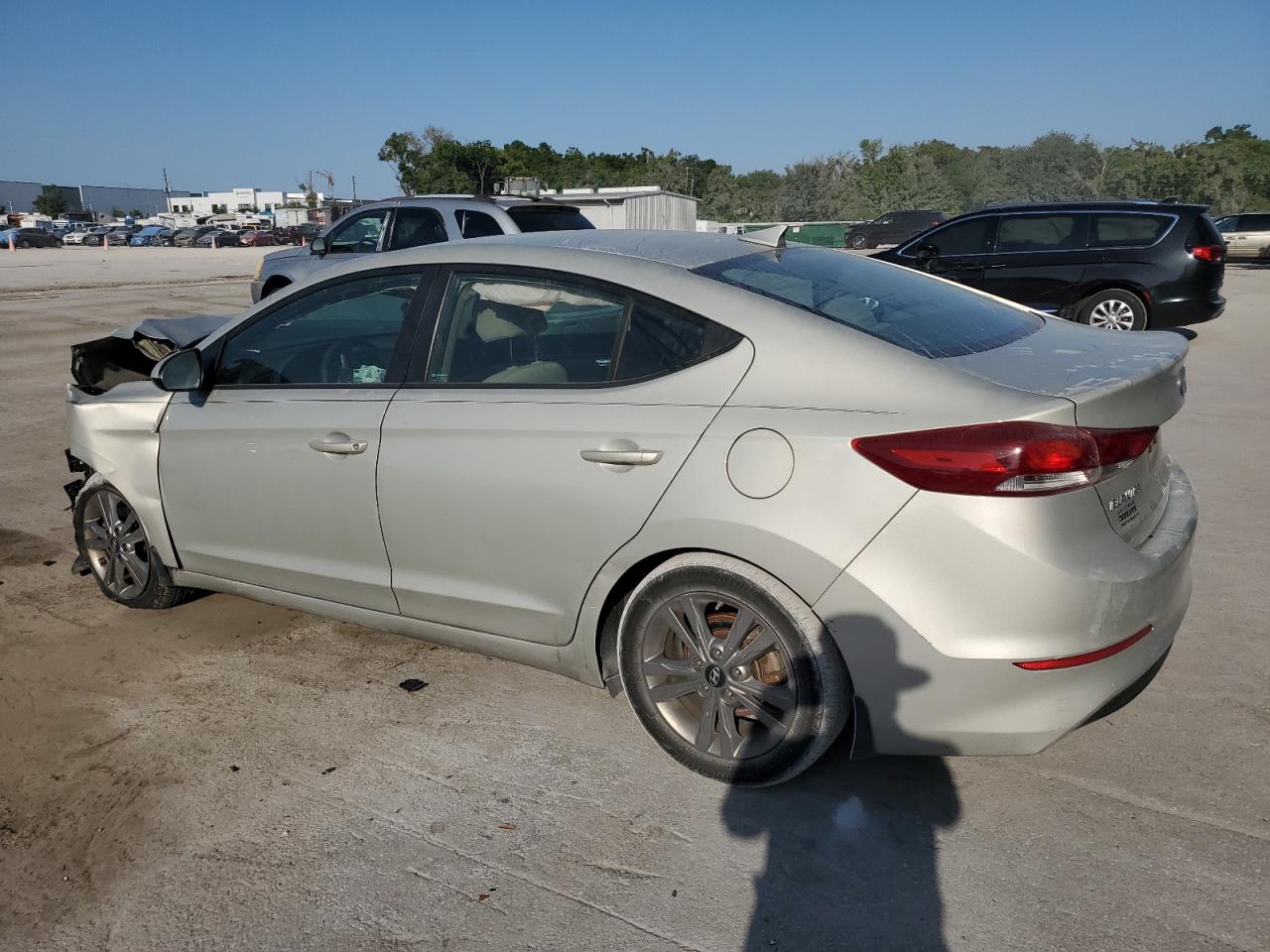 2018 Hyundai Elantra Sel vin: KMHD84LF0JU471640