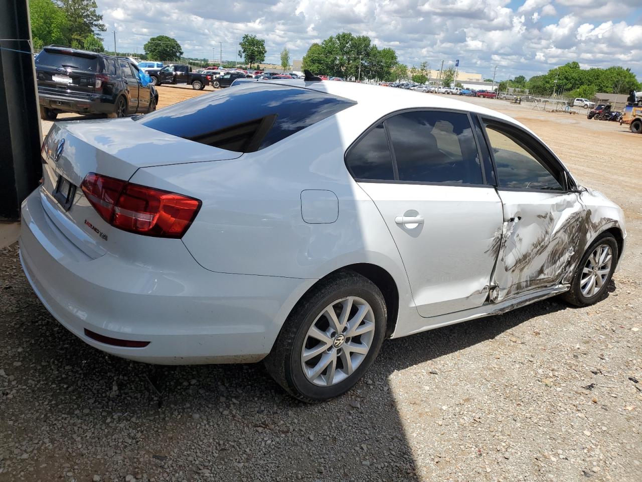 3VWD17AJ8FM219581 2015 Volkswagen Jetta Se