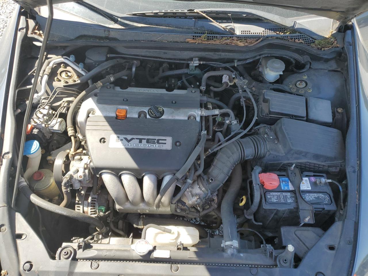 1HGCM56475A118056 2005 Honda Accord Lx