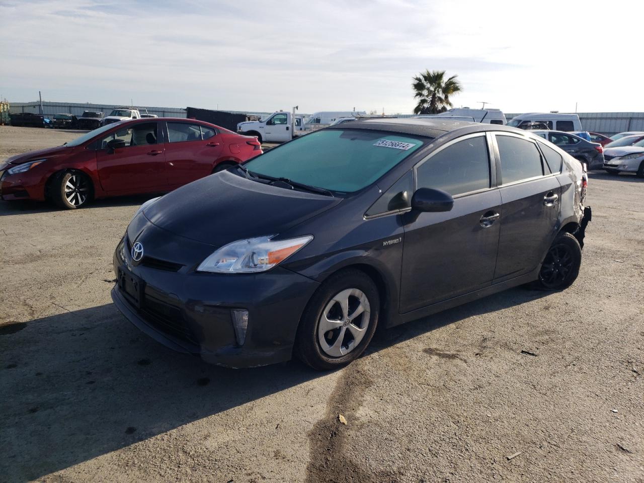 JTDKN3DU2E1765365 2014 Toyota Prius