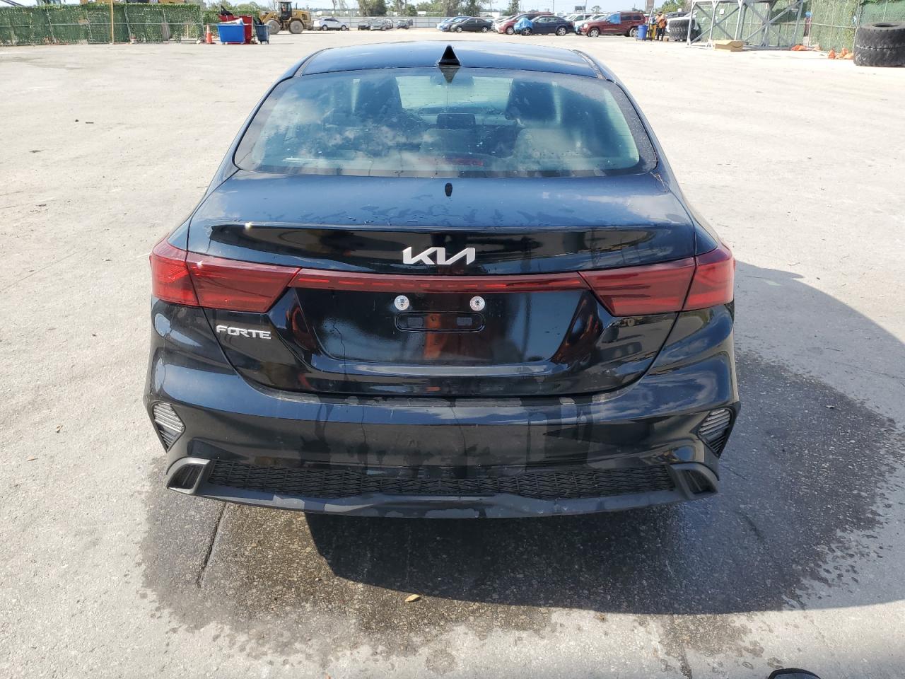 3KPF24AD7PE683507 2023 Kia Forte Lx