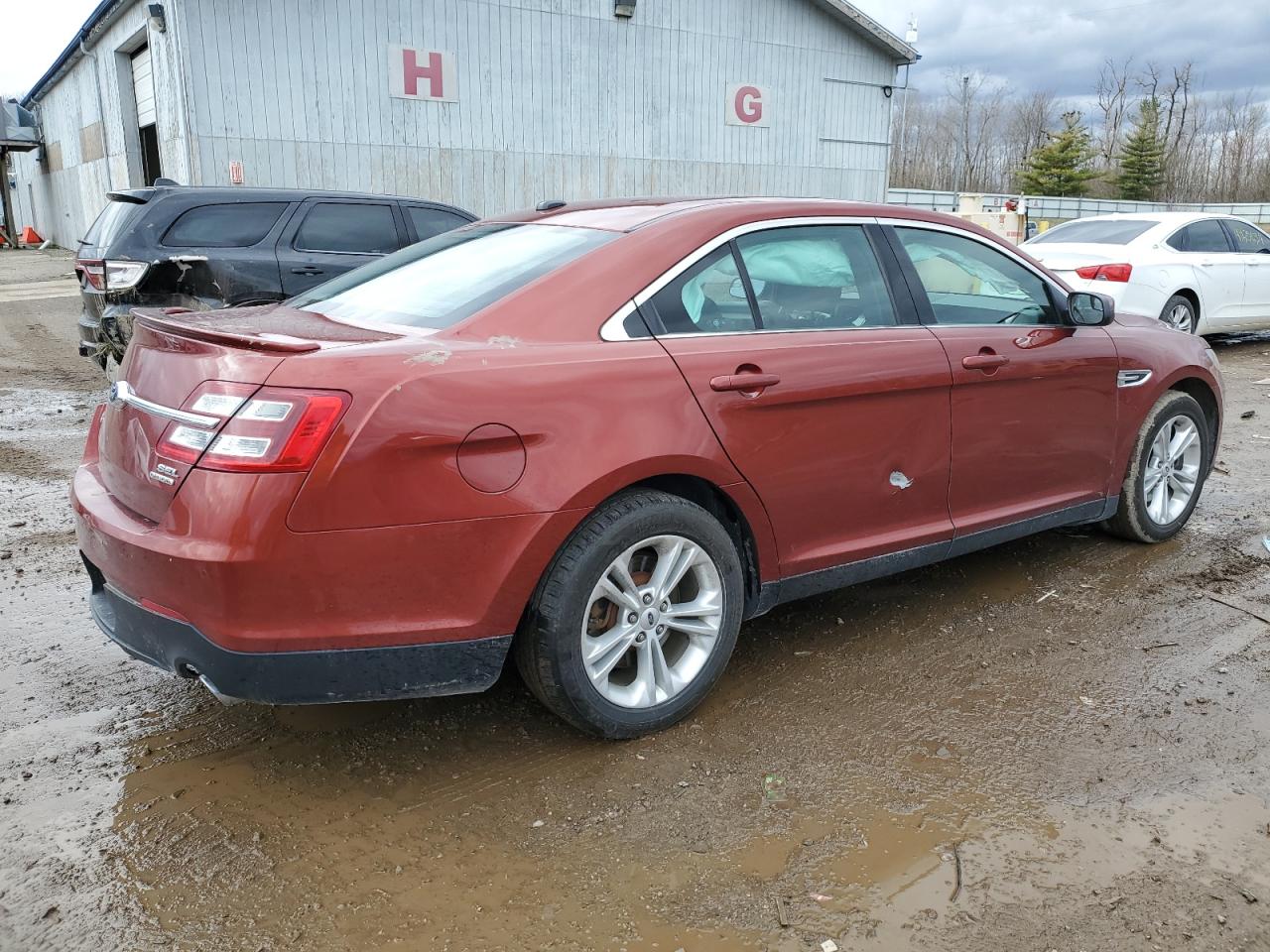 1FAHP2E83EG113258 2014 Ford Taurus Sel