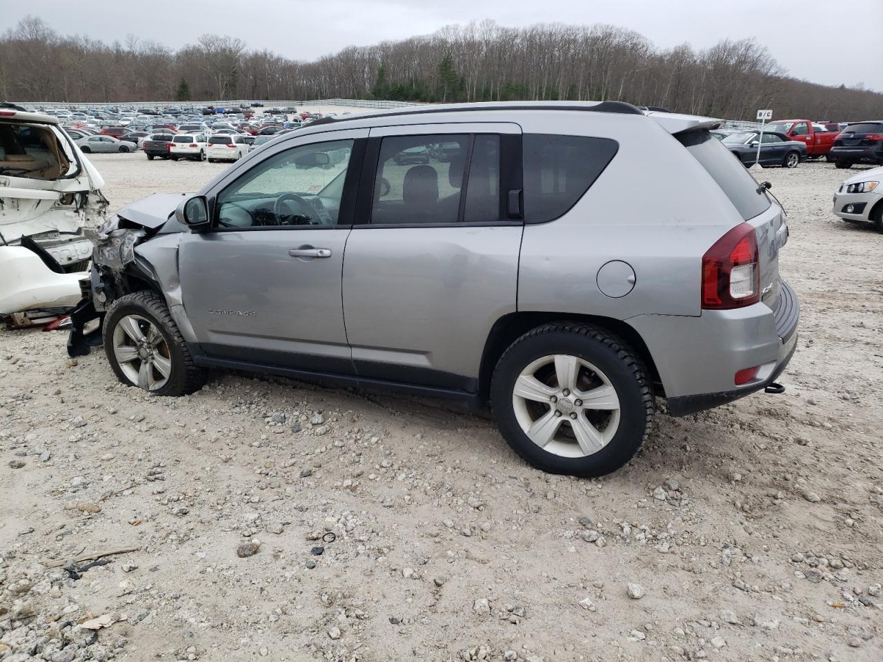 1C4NJDEB3HD112168 2017 Jeep Compass Latitude