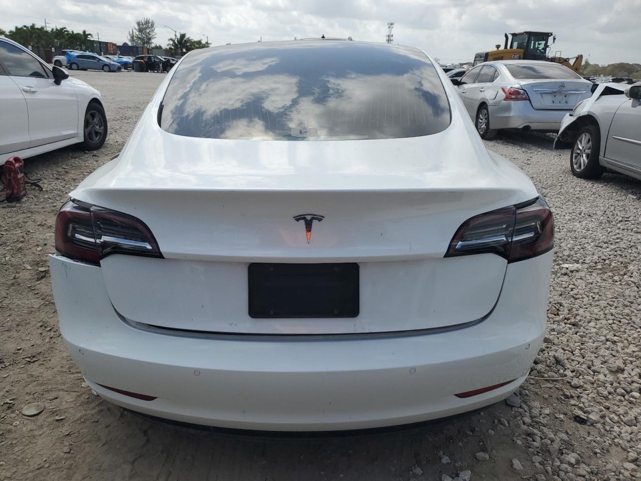 5YJ3E1EA0KF430833 2019 Tesla Model 3