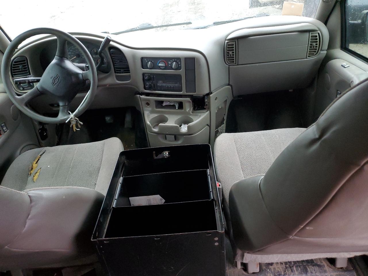 1GCDM19X55B106287 2005 Chevrolet Astro