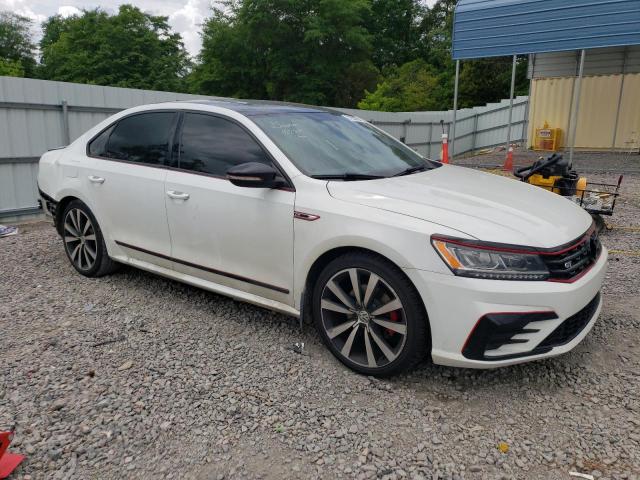 2018 VOLKSWAGEN PASSAT GT 1VWJM7A39JC049950