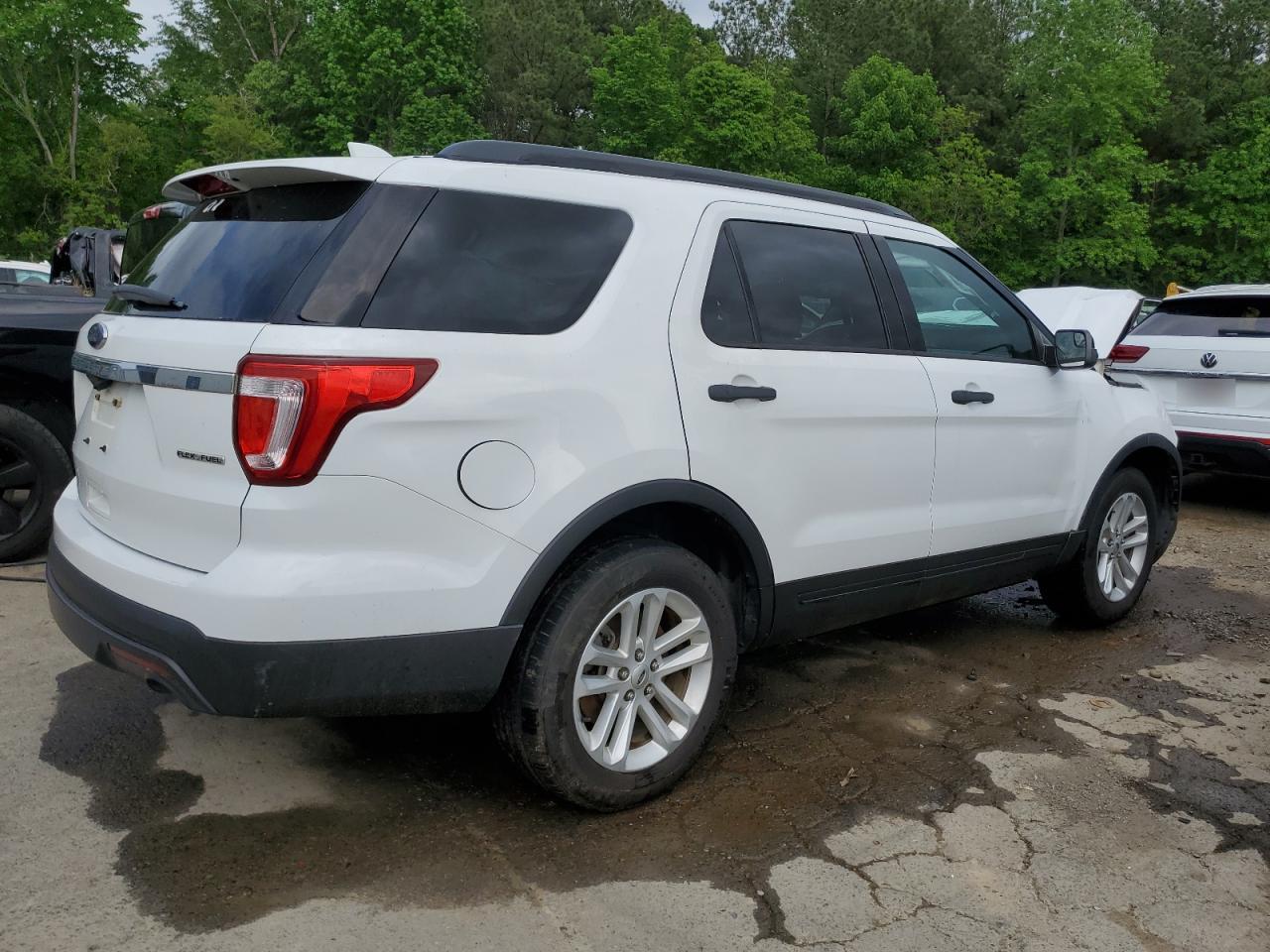 2016 Ford Explorer vin: 1FM5K7B89GGB15589