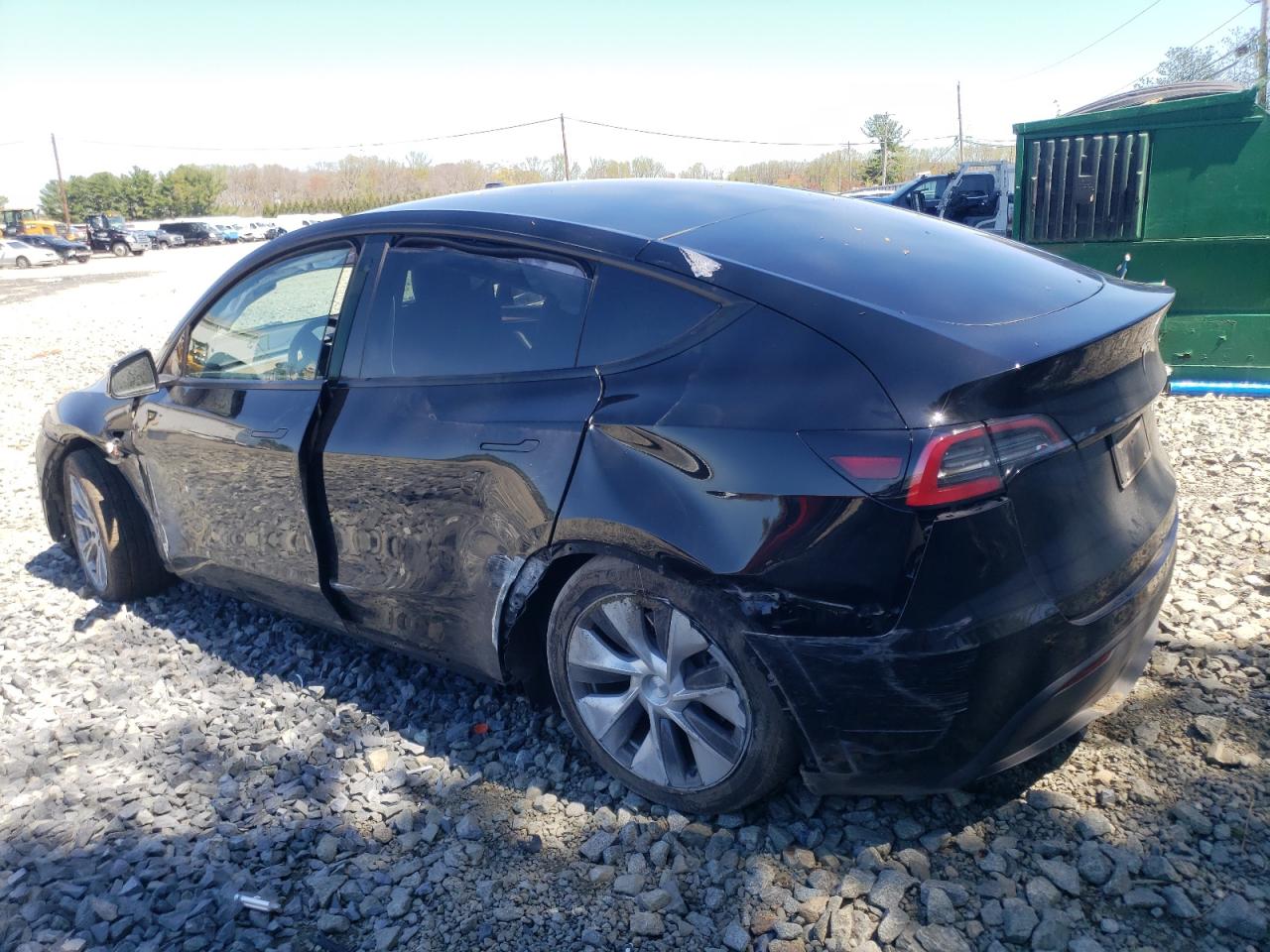 7SAYGAEE4NF514826 2022 Tesla Model Y