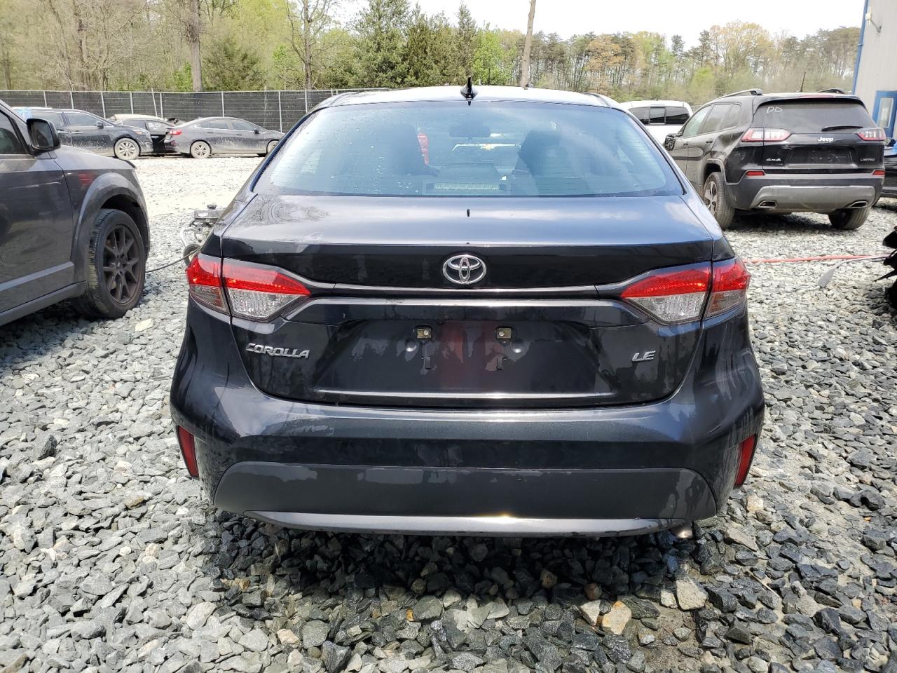 2021 Toyota Corolla Le vin: 5YFEPMAE6MP237512