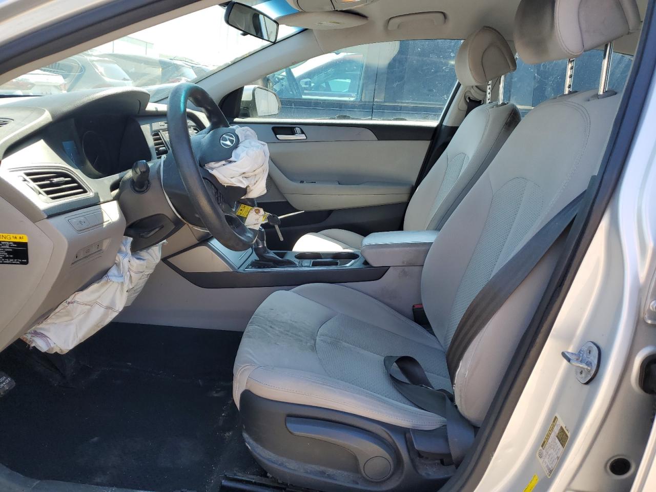 5NPE24AF6FH055798 2015 Hyundai Sonata Se