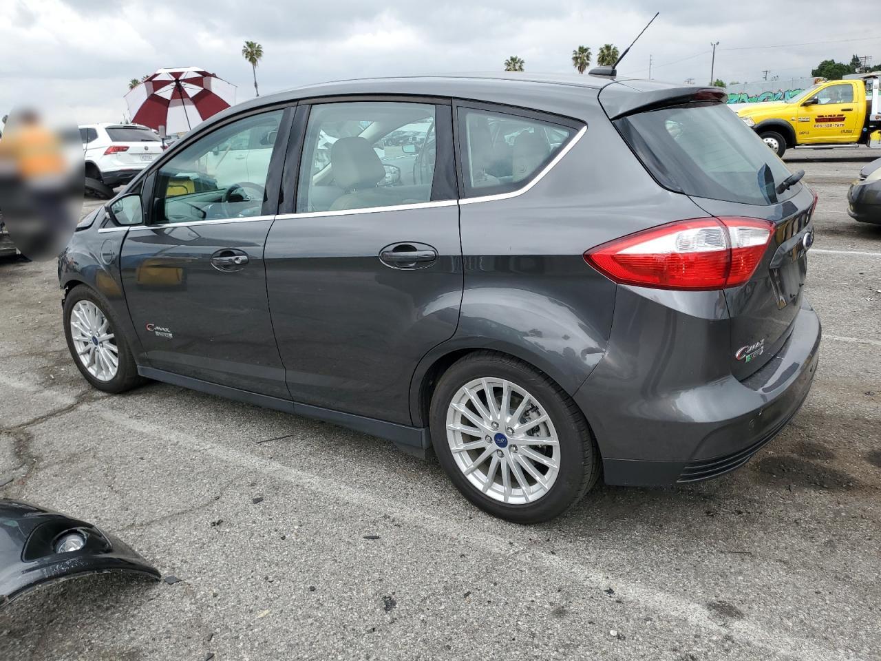 1FADP5CU2GL120647 2016 Ford C-Max Premium Sel