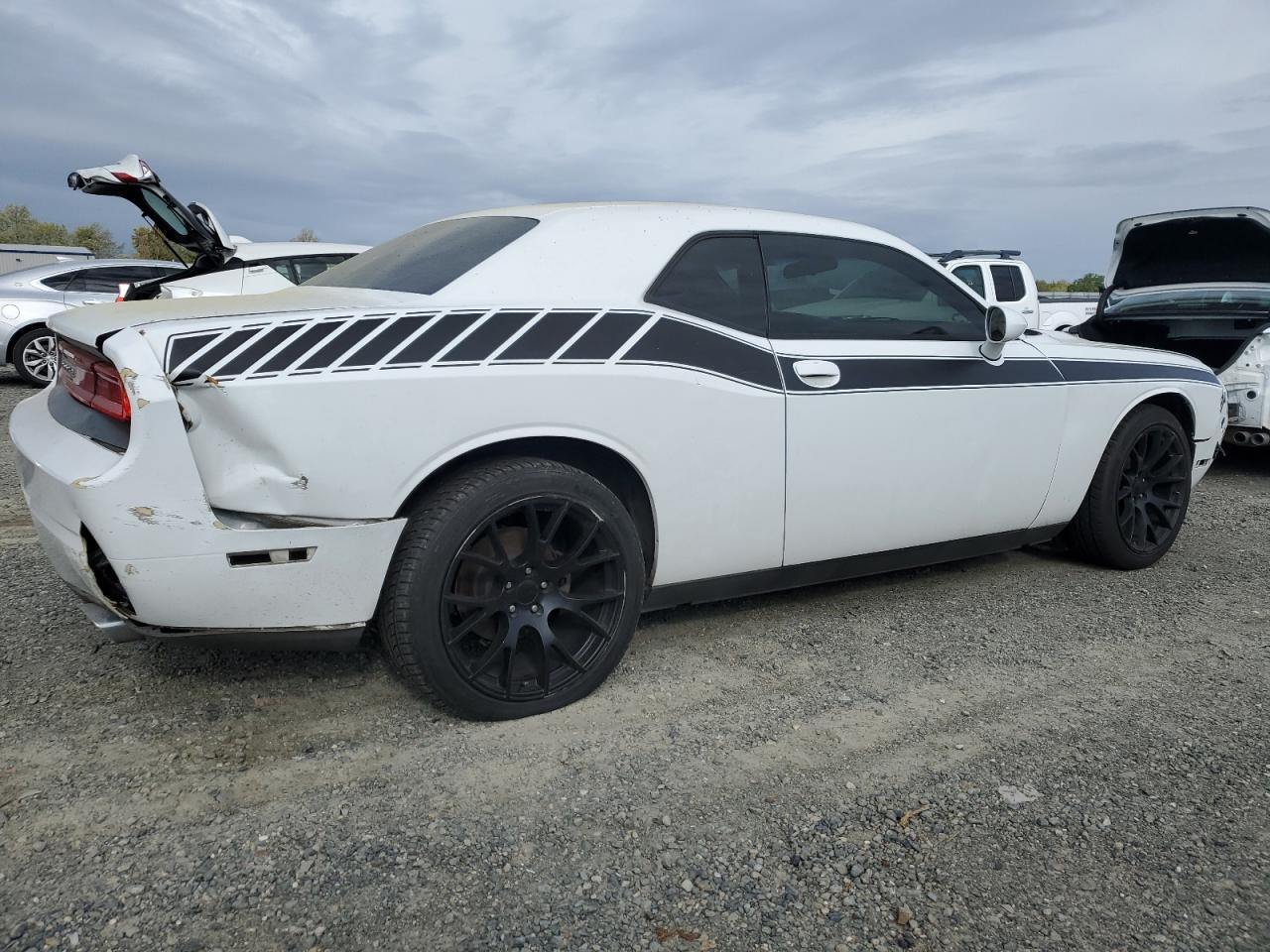 2C3CDYAG3EH313188 2014 Dodge Challenger Sxt