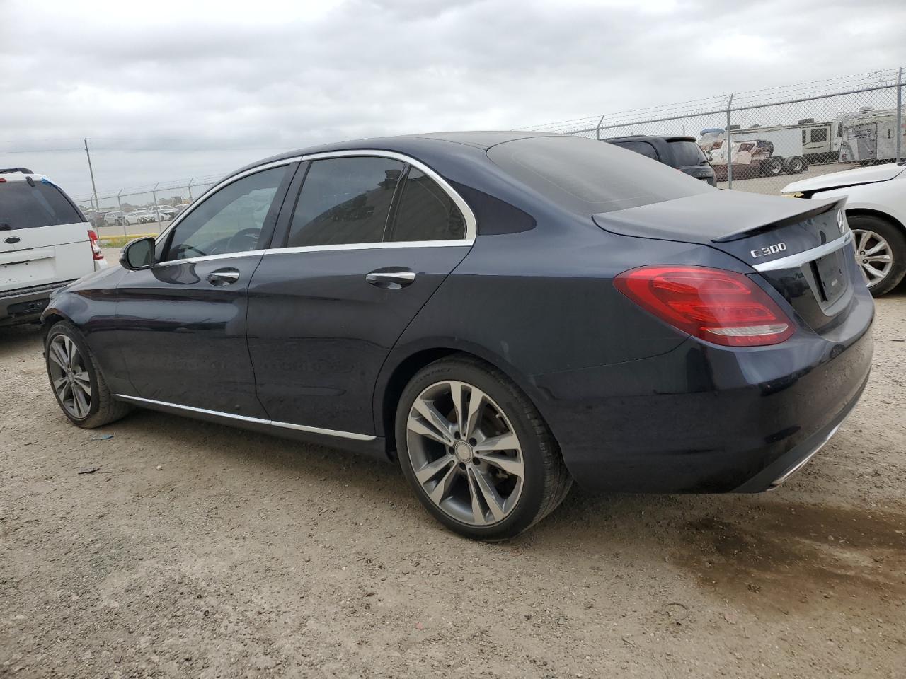 55SWF4JB5GU151233 2016 Mercedes-Benz C 300