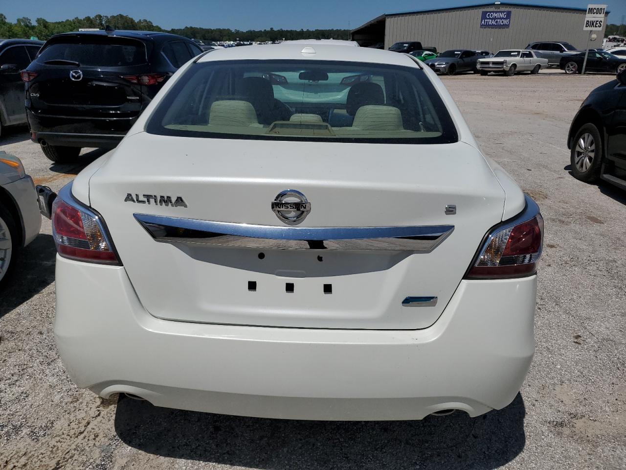 2014 Nissan Altima 2.5 vin: 1N4AL3AP0EN235443