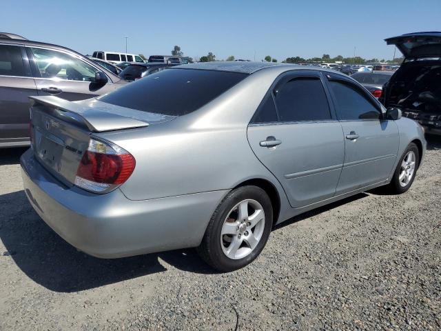 2005 Toyota Camry Le VIN: 4T1BE30K45U995536 Lot: 53075644