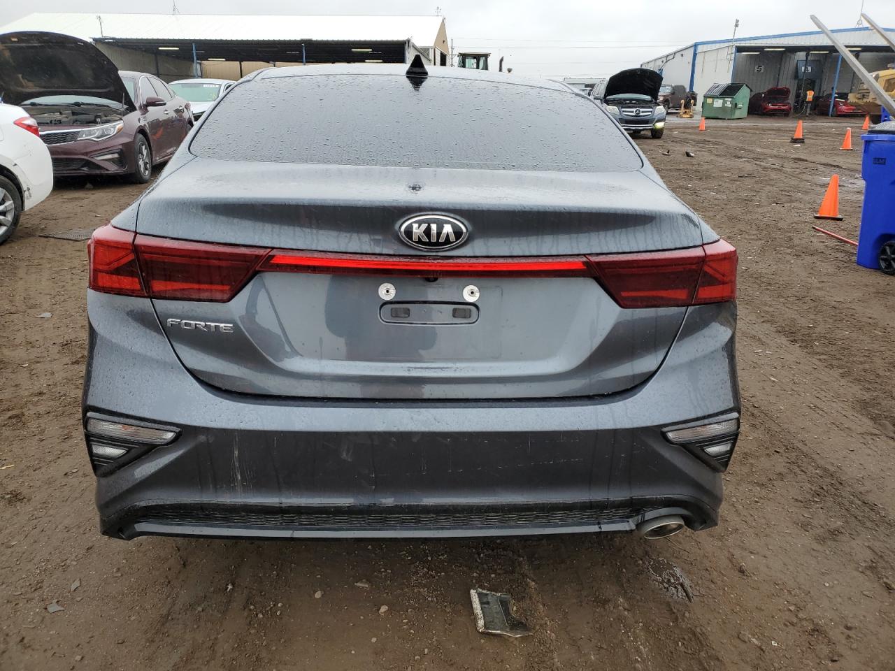 3KPF24AD0LE214608 2020 Kia Forte Fe