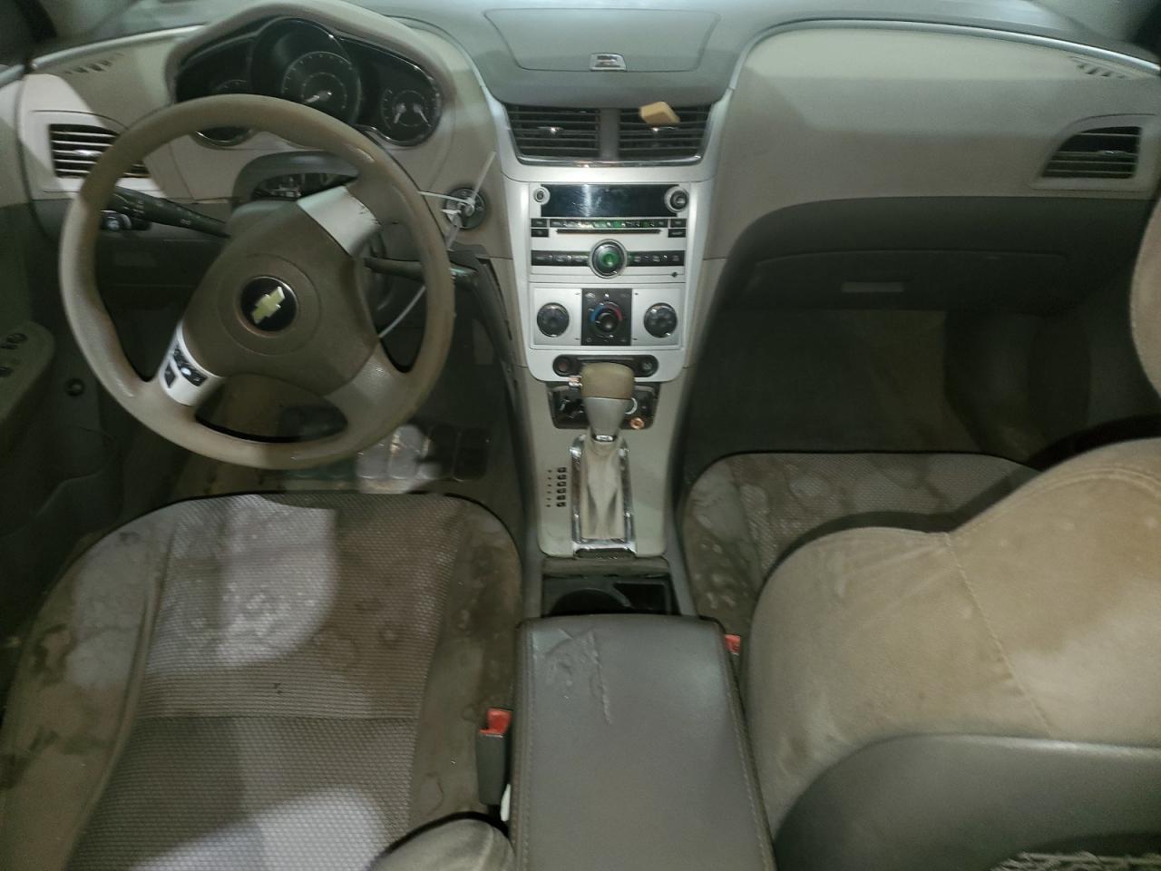 1G1ZB5EB1AF318175 2010 Chevrolet Malibu Ls