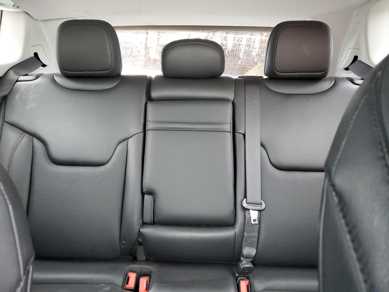 3C4NJDCB2JT481106 2018 Jeep Compass Limited