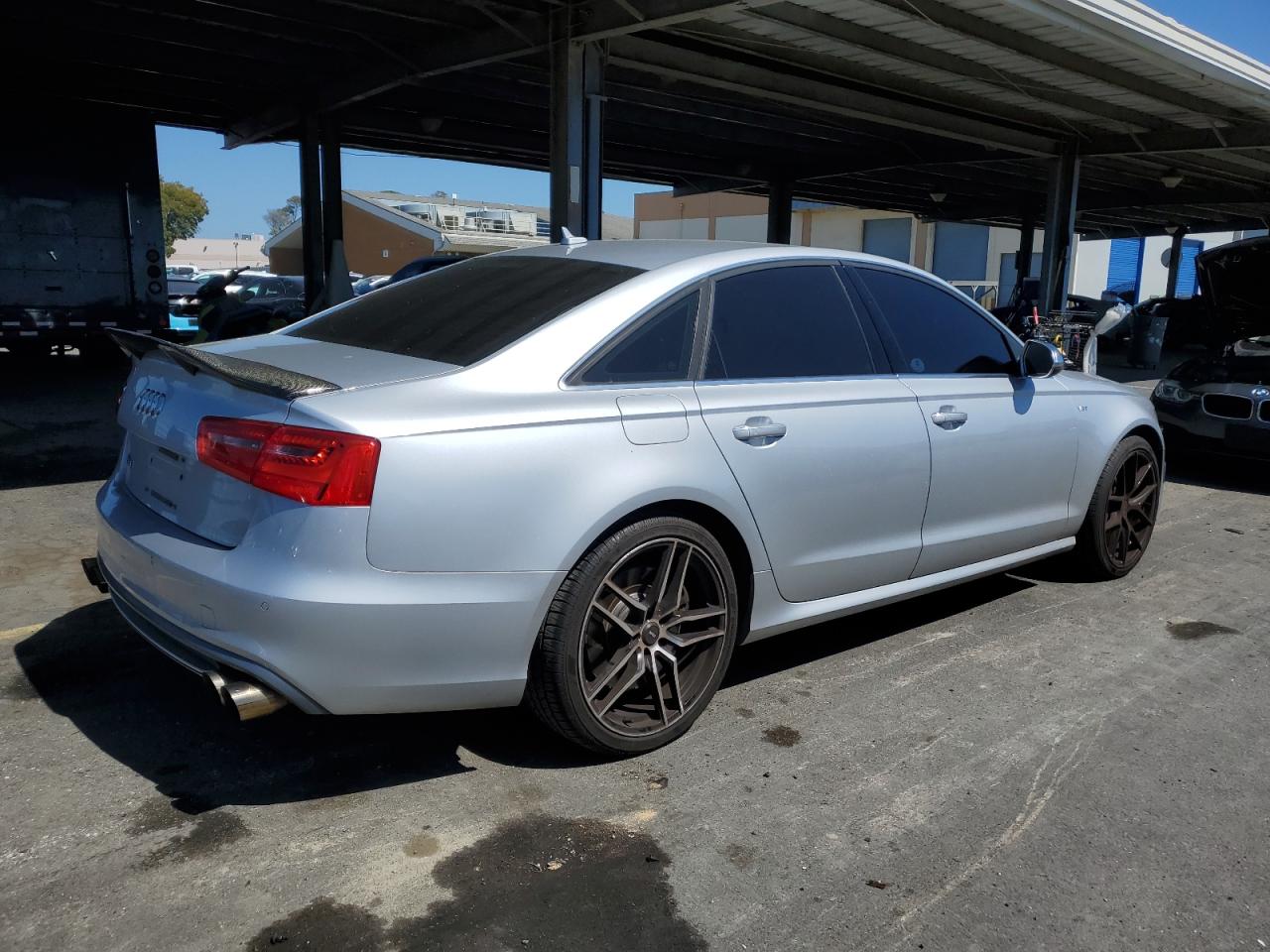 2013 Audi S6 vin: WAUF2AFC1DN153245