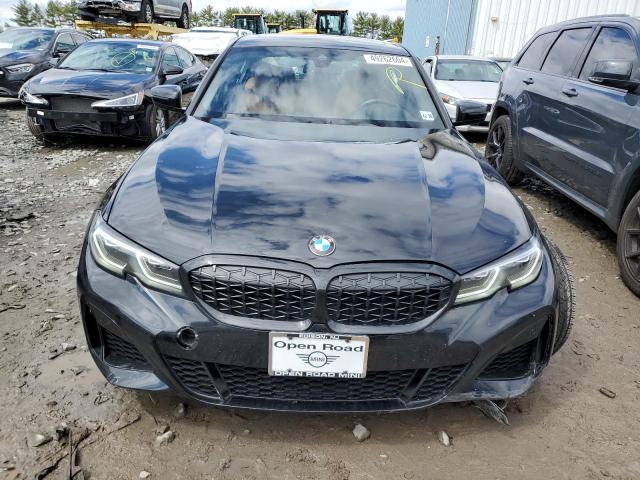 3MW5U9J07N8C32652 BMW M3 40XI 5