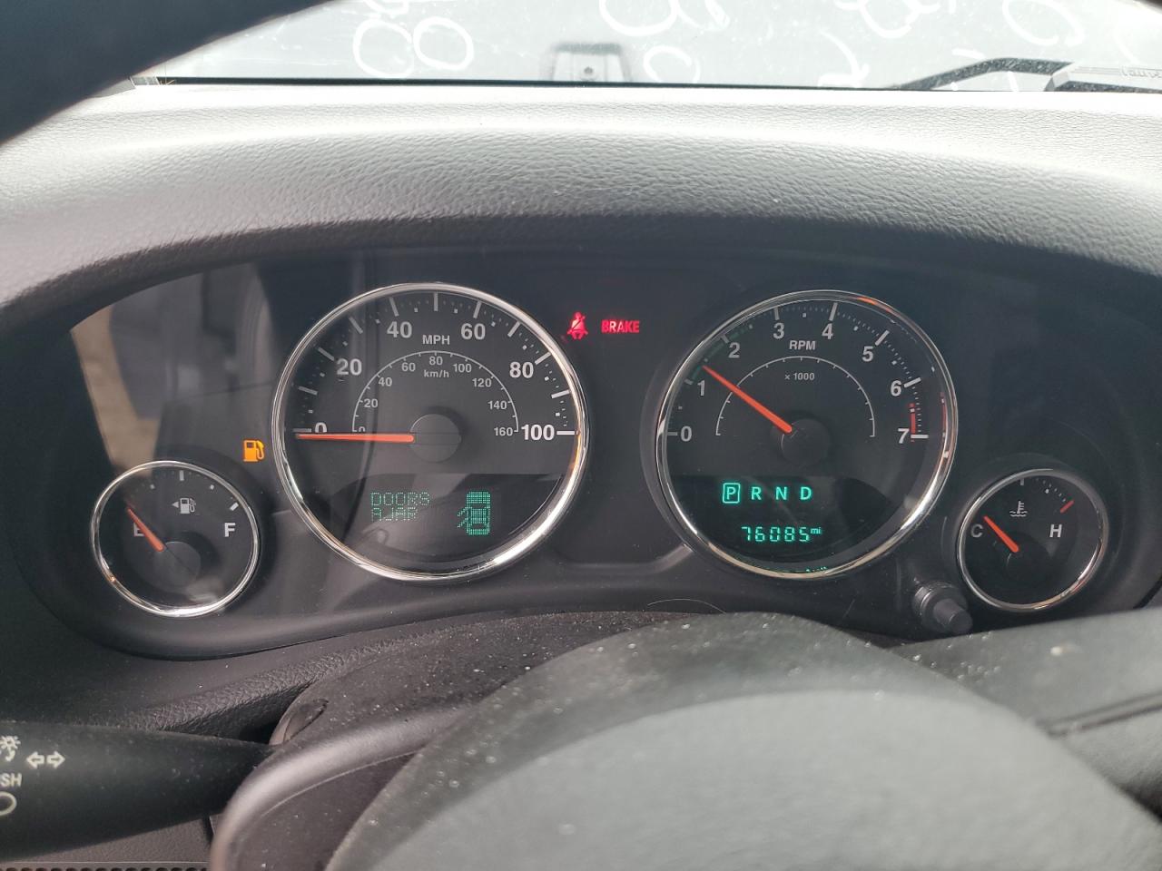 1C4BJWEG5GL250101 2016 Jeep Wrangler Unlimited Sahara