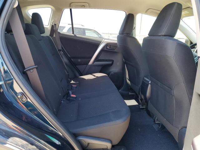 2017 TOYOTA RAV4 LE - JTMZFREV4HJ120713