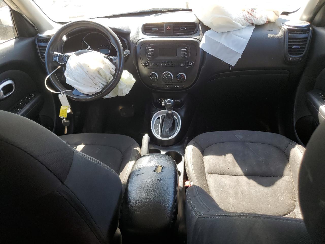 KNDJN2A28G7361222 2016 Kia Soul