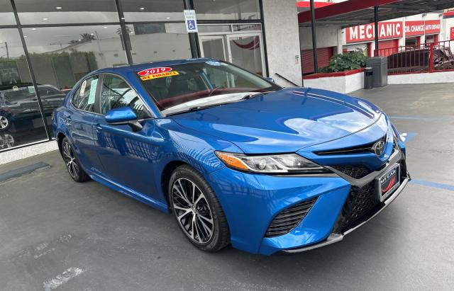 2019 Toyota Camry L VIN: 4T1B11HK1KU285820 Lot: 52329134
