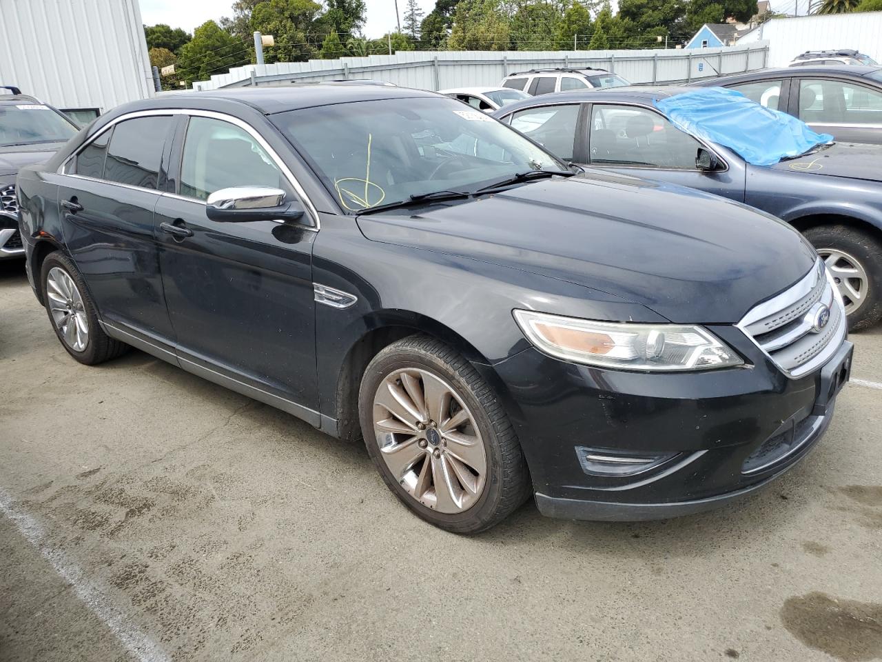 1FAHP2FW2BG141125 2011 Ford Taurus Limited