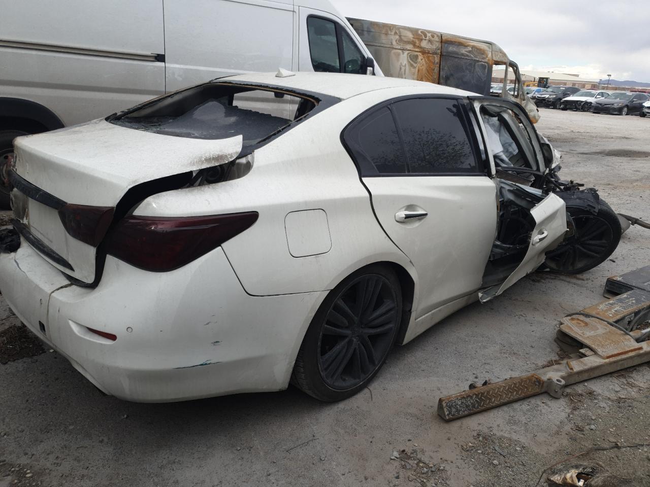 JN1BV7AP1EM671517 2014 Infiniti Q50 Base